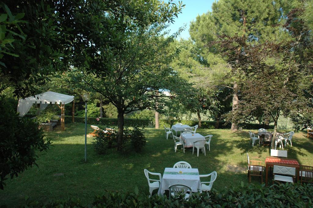 Colle Moro - B&B Villa Maria Città Sant'Angelo Esterno foto