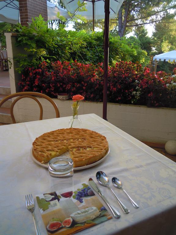 Colle Moro - B&B Villa Maria Città Sant'Angelo Esterno foto