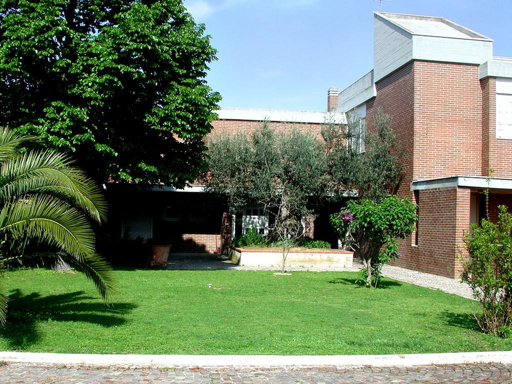 Colle Moro - B&B Villa Maria Città Sant'Angelo Esterno foto